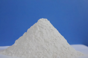 Magnesium oxide for ball polishing